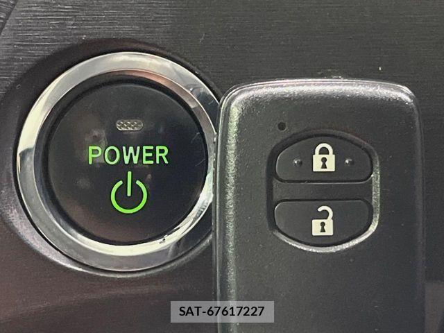 Toyota PRIUS 2009-08 7218311-7