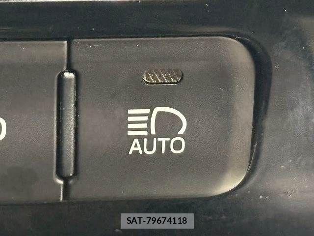 Toyota PRIUS 2017-03 7223712-10
