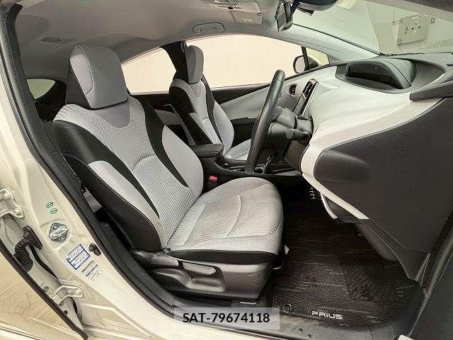 Toyota PRIUS 2017-03 7223712-4