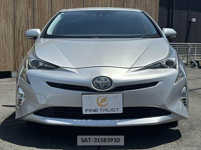 Toyota PRIUS 2016-07 7223702-13