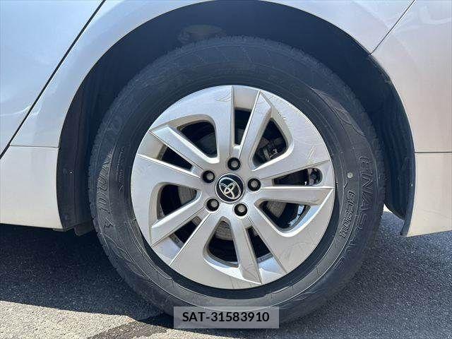 Toyota PRIUS 2016-07 7223702-27