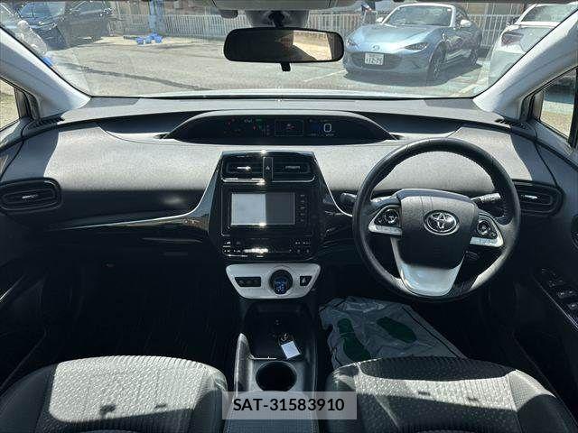 Toyota PRIUS 2016-07 7223702-2