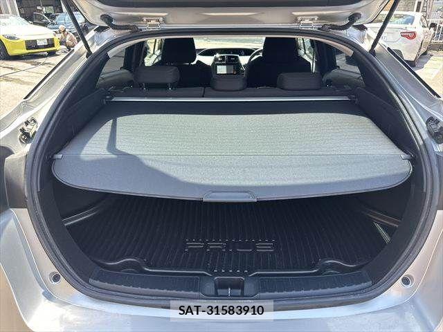 Toyota PRIUS 2016-07 7223702-8