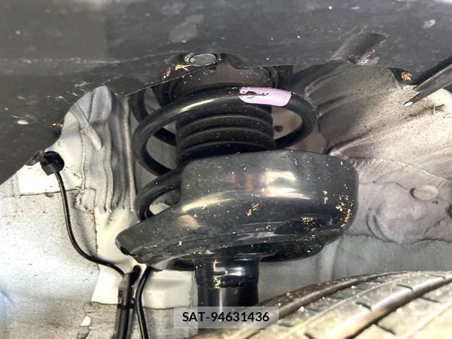 Toyota PRIUS 2025-03 7223860-19