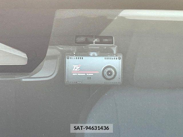 Toyota PRIUS 2025-03 7223860-6