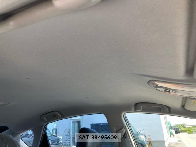 Toyota PRIUS 2011-07 7223640-19