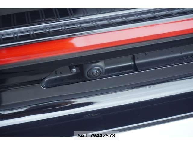 Toyota PRIUS 2023-03 7223807-14