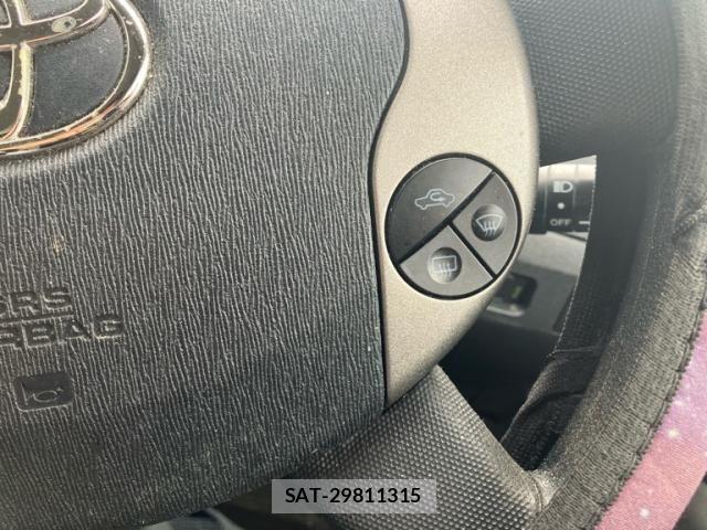 Toyota PRIUS 2008-06 7223598-16