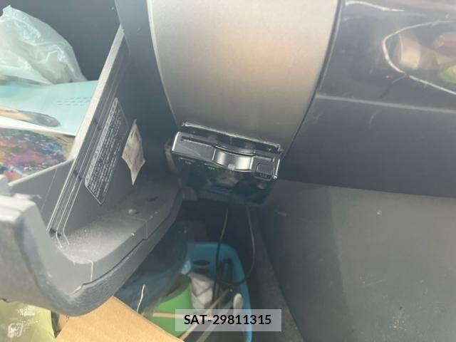 Toyota PRIUS 2008-06 7223598-21