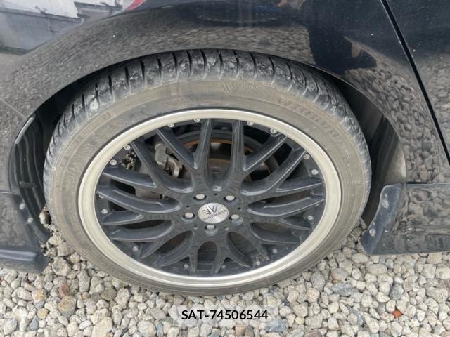 Toyota PRIUS 2018-08 7223746-8