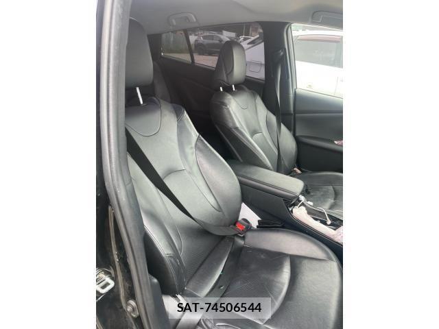 Toyota PRIUS 2018-08 7223746-15