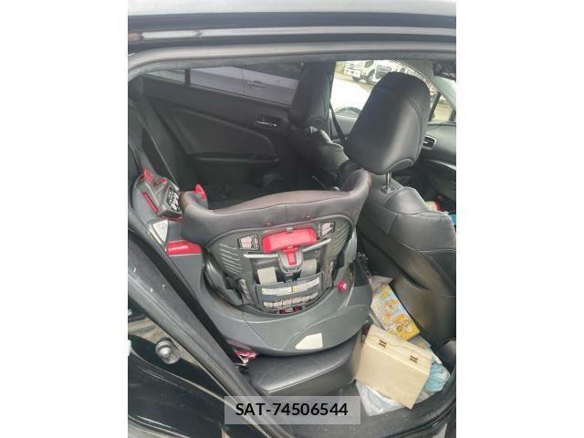 Toyota PRIUS 2018-08 7223746-16