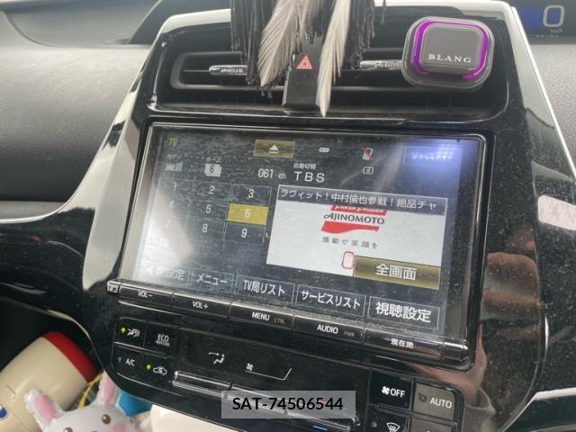 Toyota PRIUS 2018-08 7223746-23