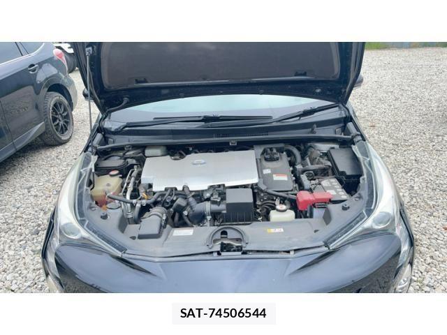Toyota PRIUS 2018-08 7223746-26