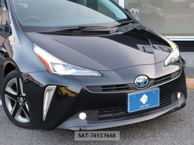 Toyota PRIUS 2019-08 7223772-16