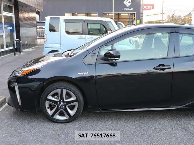 Toyota PRIUS 2019-08 7223772-7