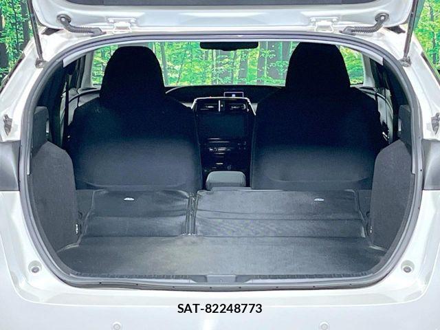 Toyota PRIUS 2018-09 7223752-9
