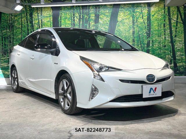 Toyota PRIUS 2018-09 7223752-15