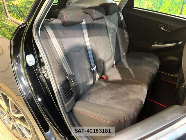 Toyota PRIUS 2012-03 7223643-9