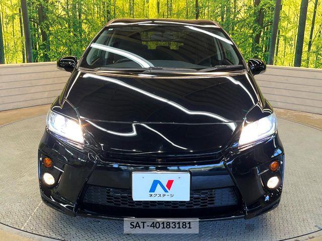 Toyota PRIUS 2012-03 7223643-13