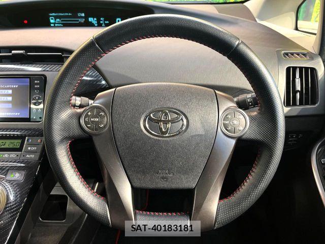 Toyota PRIUS 2012-03 7223643-7