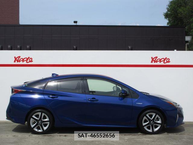 Toyota PRIUS 2016-08 7223706-12
