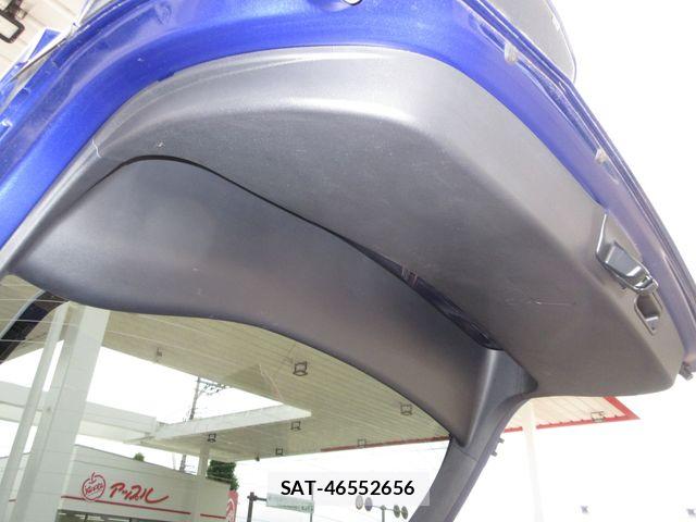 Toyota PRIUS 2016-08 7223706-17