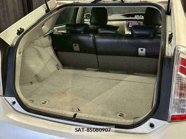 Toyota PRIUS 2013-03 7223655-15