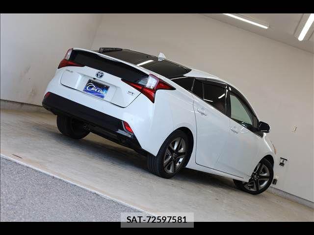 Toyota PRIUS 2022-03 7223794-10