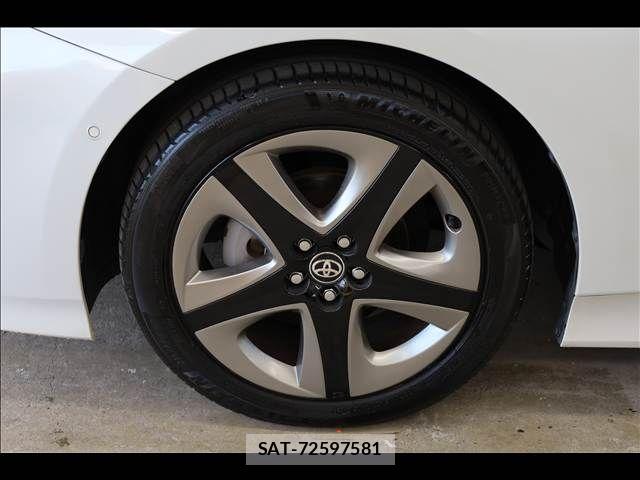 Toyota PRIUS 2022-03 7223794-12