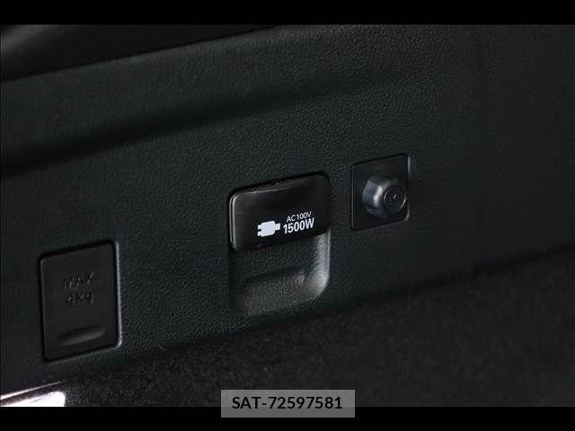 Toyota PRIUS 2022-03 7223794-15