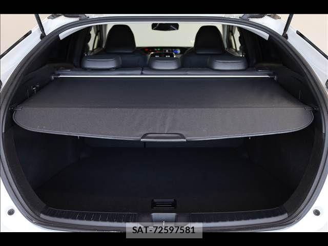 Toyota PRIUS 2022-03 7223794-18