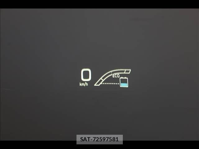 Toyota PRIUS 2022-03 7223794-7