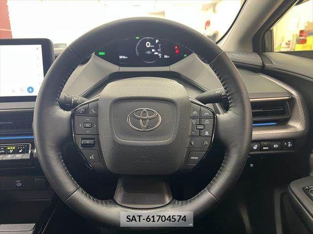 Toyota PRIUS 2023-10 7223824-9