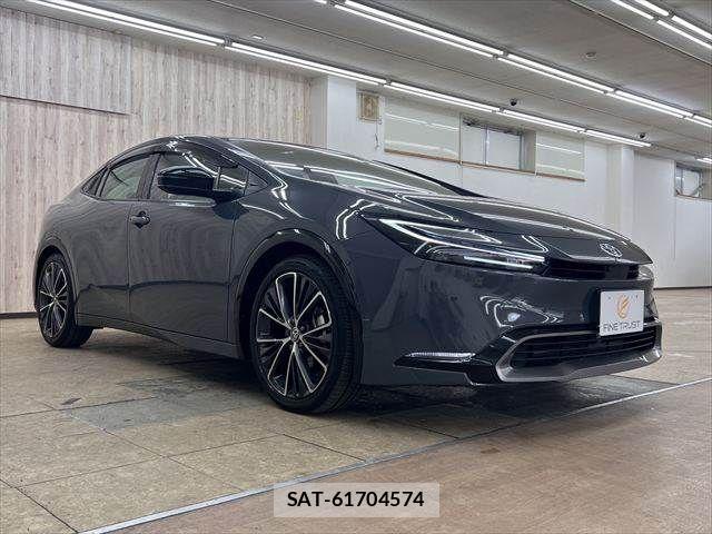 Toyota PRIUS 2023-10 7223824-14