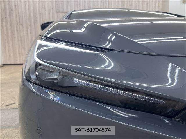 Toyota PRIUS 2023-10 7223824-22
