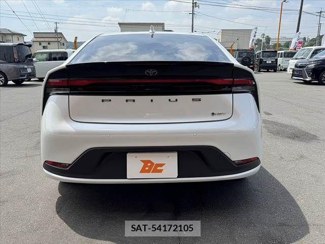 Toyota PRIUS 2023-03 7223808-13