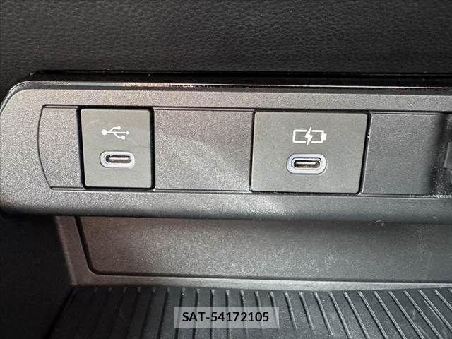 Toyota PRIUS 2023-03 7223808-22