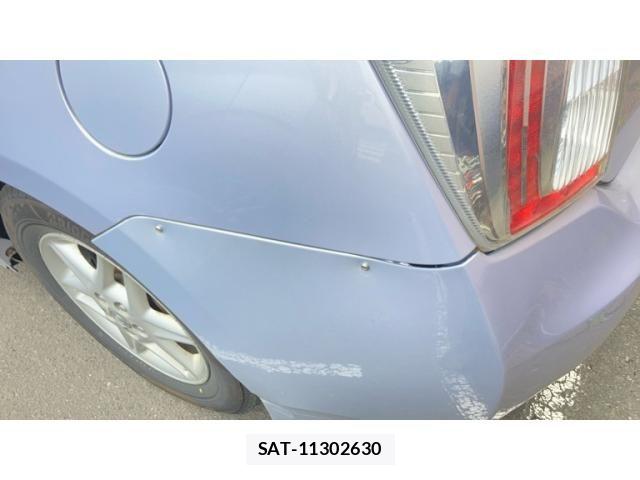 Toyota PRIUS 2012-06 7223646-3