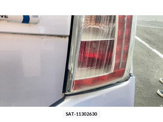 Toyota PRIUS 2012-06 7223646-5