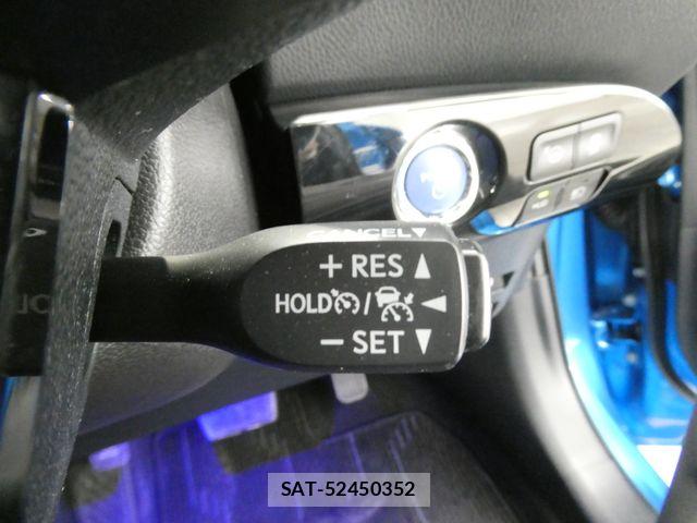 Toyota PRIUS 2019-09 7223777-18