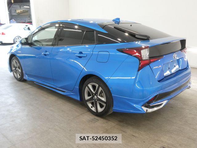 Toyota PRIUS 2019-09 7223777-1