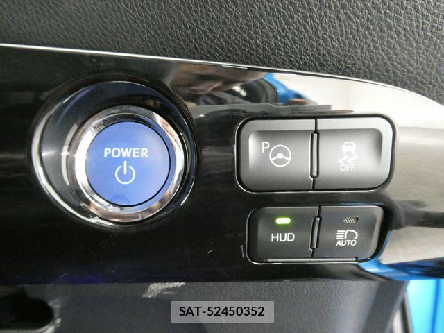 Toyota PRIUS 2019-09 7223777-19