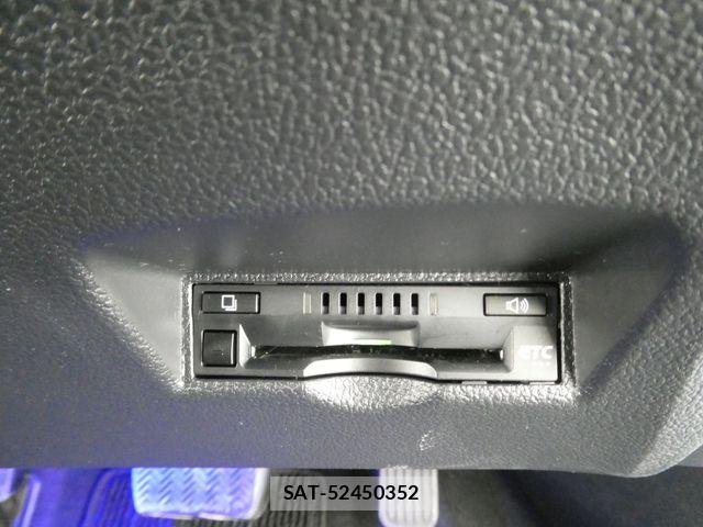 Toyota PRIUS 2019-09 7223777-20