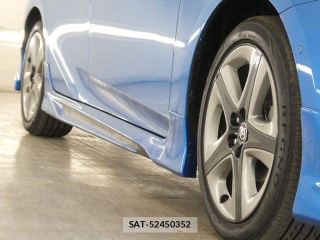 Toyota PRIUS 2019-09 7223777-7
