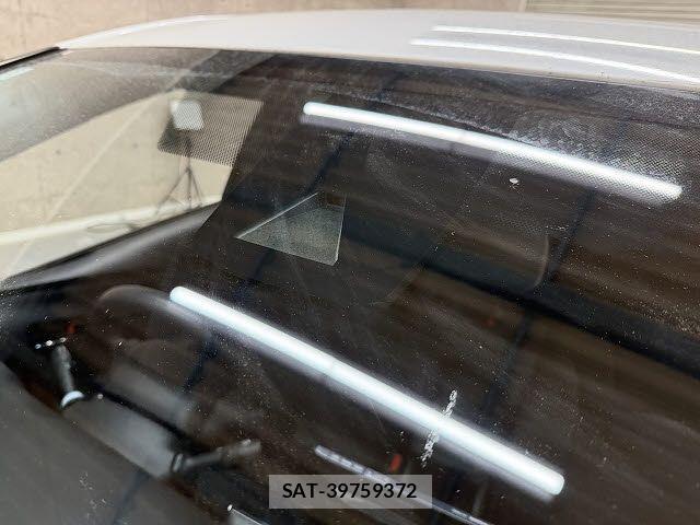 Toyota PRIUS 2020-12 7216584-17