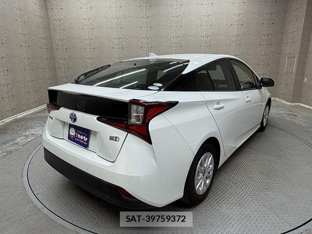 Toyota PRIUS 2020-12 7216584-3