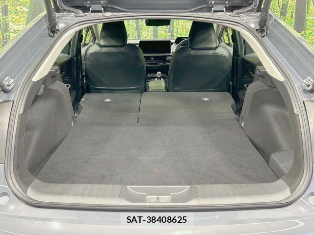 Toyota PRIUS 2023-07 7223813-9