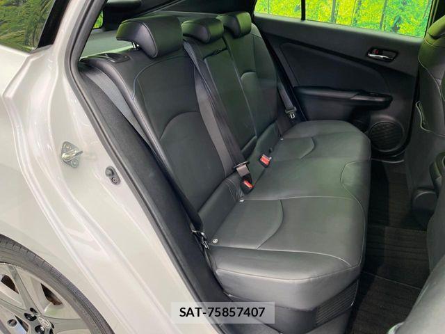 Toyota PRIUS 2022-05 7217364-8