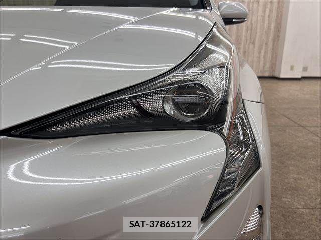 Toyota PRIUS 2017-09 7223732-20